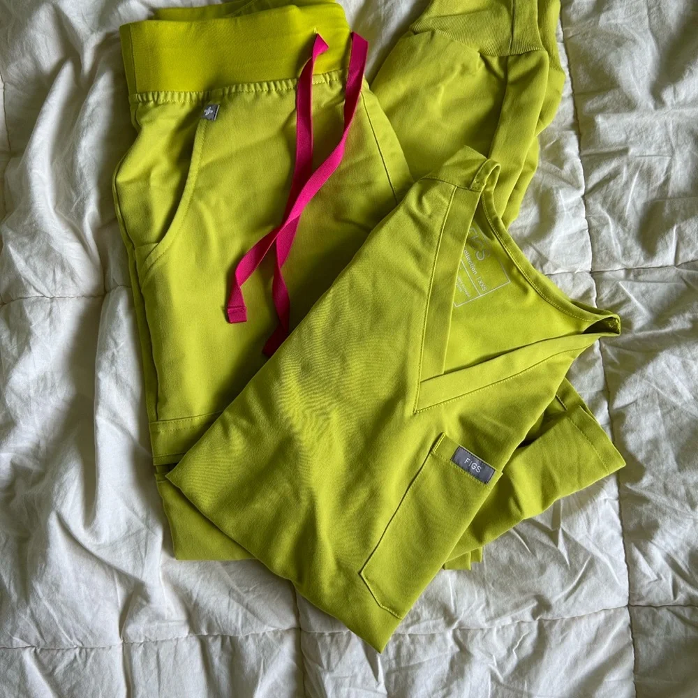 Entire Figs Scrubs Collection for sale! - Picture 9 of 16